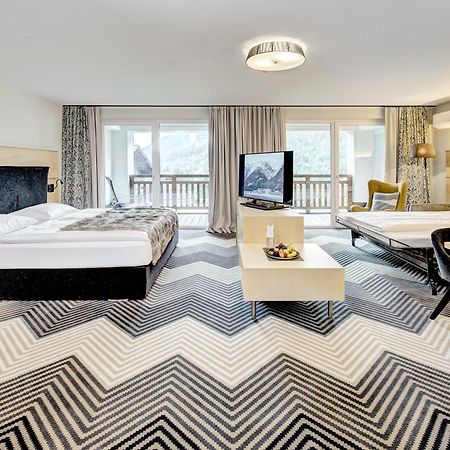 Hotel Gut Brandlhof 살펠덴암스타이너르넨미어 외부 사진